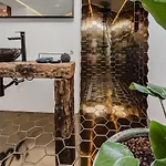Planty - With Bath Tub Vakantiehuis Halle
