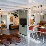 Planty - With Bath Tub Vakantiehuis *
