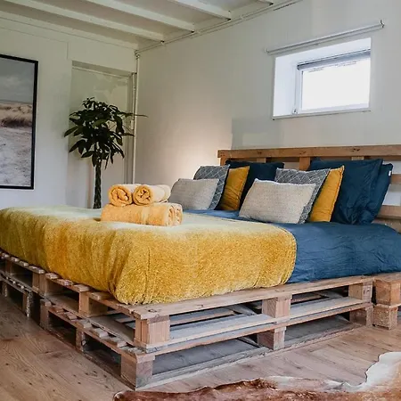 Planty - With Bath Tub * Галле