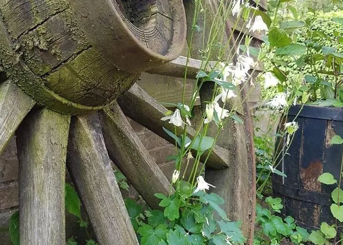 Planty - With Bath Tub Дом отдыха Галле